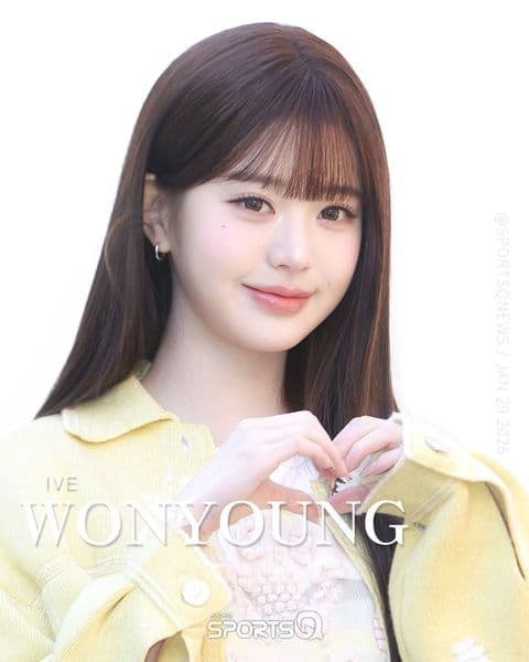 성수에 등장한 아이브 장원영